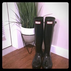 Black Hunter Boots